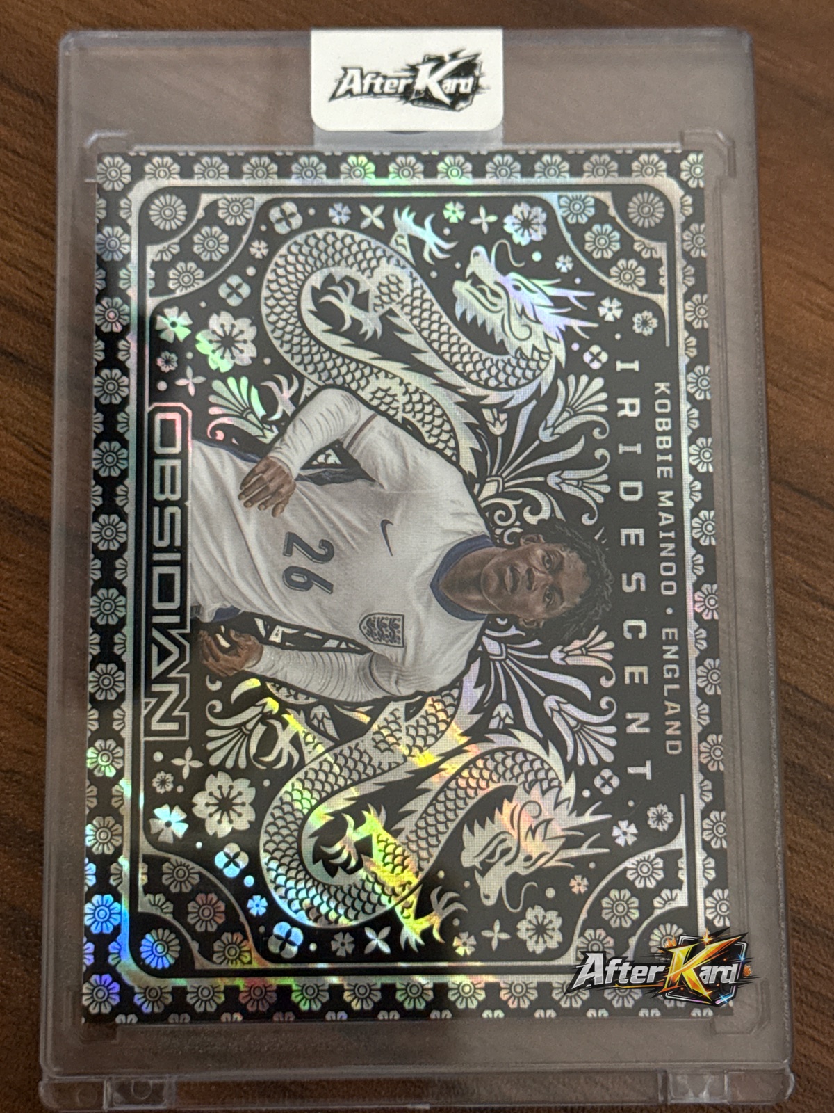 2024-25 Panini Obsidian Iridescent Case Hit🔥Kobbie Mainoo England