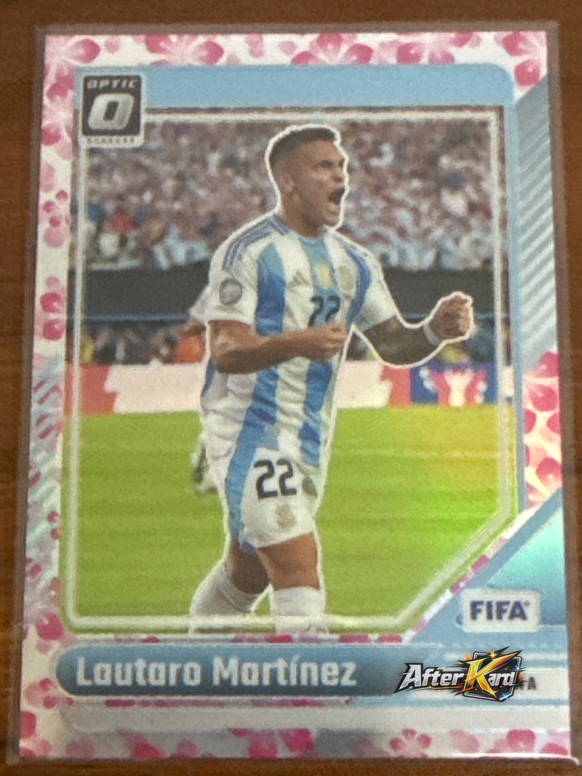 2024-25 Panini Donruss Optic — Lautaro Martínez