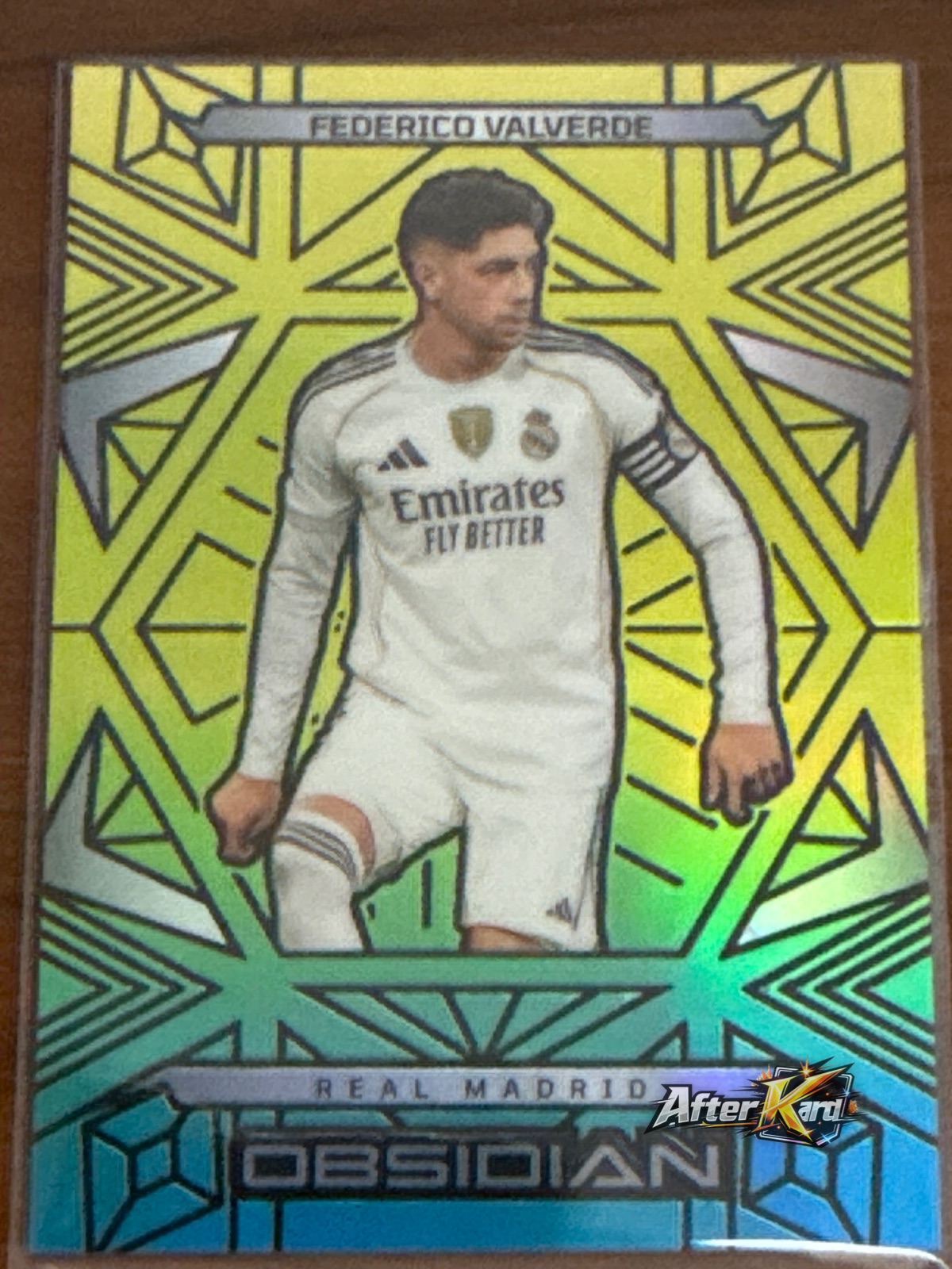 2025-26 Panini Obsidian Soccer — Federico Valverde Obsidian /25