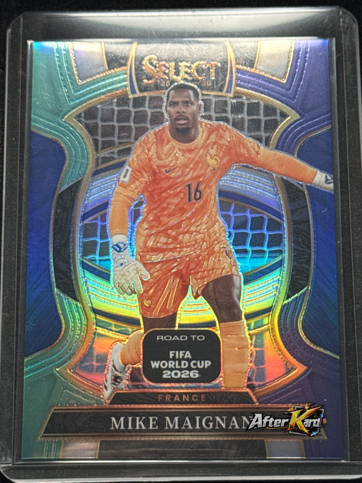 2025-26 Panini Select Road to FIFA World Cup 2026 — Mike Maignan Terrace Prizm Parallel