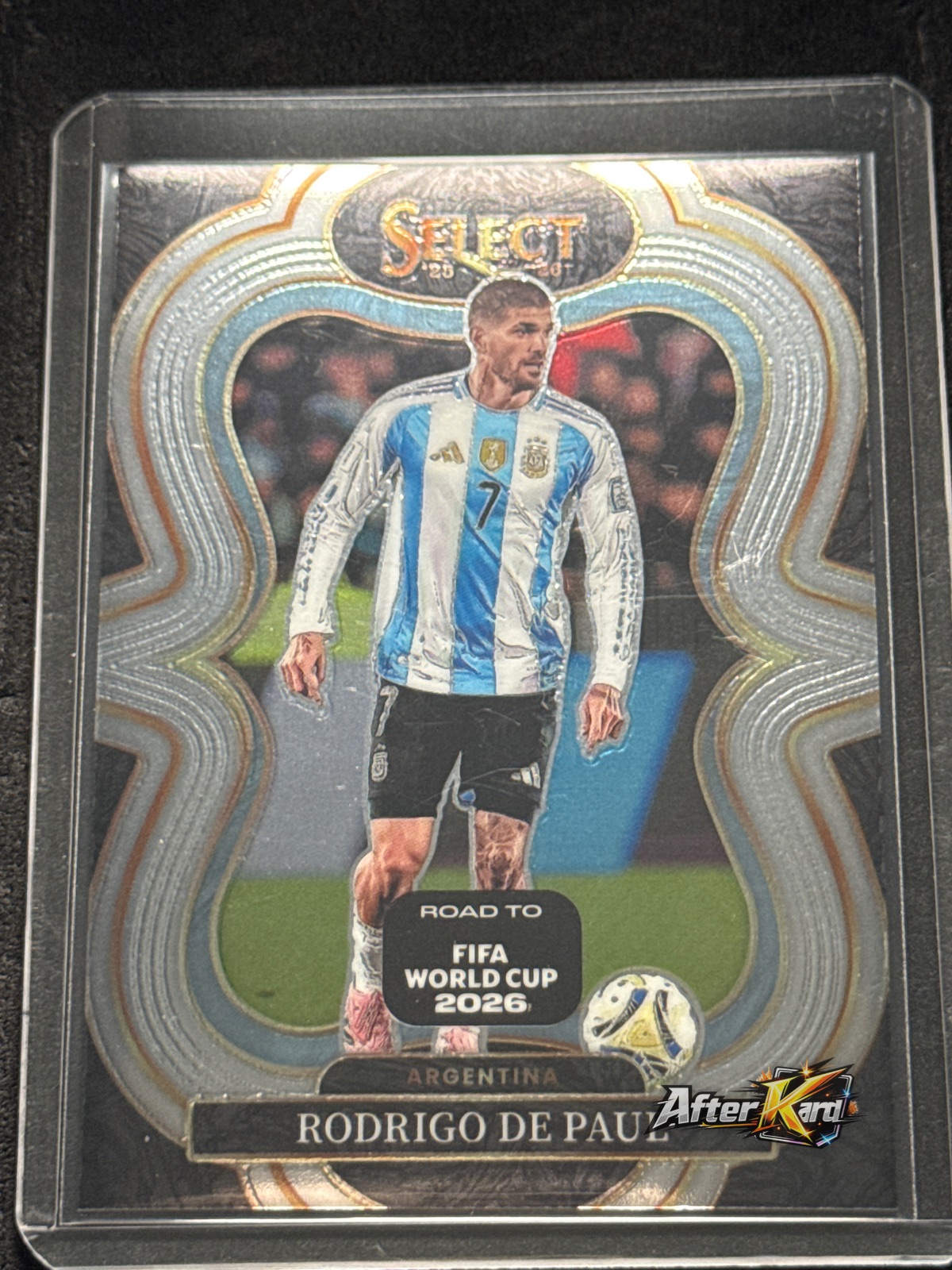 2025-26 Panini Select Road to FIFA World Cup 2026 — Rodrigo De Paul Mezzanine Base