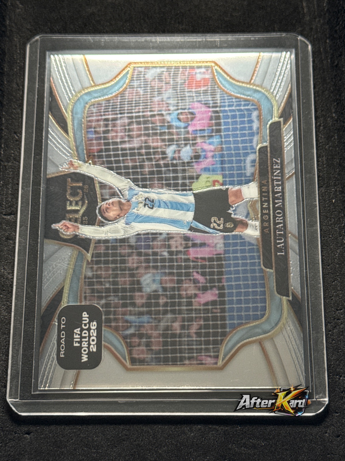 2025-26 Panini Select Road to FIFA World Cup 2026 — Lautaro Martínez Field Level Base